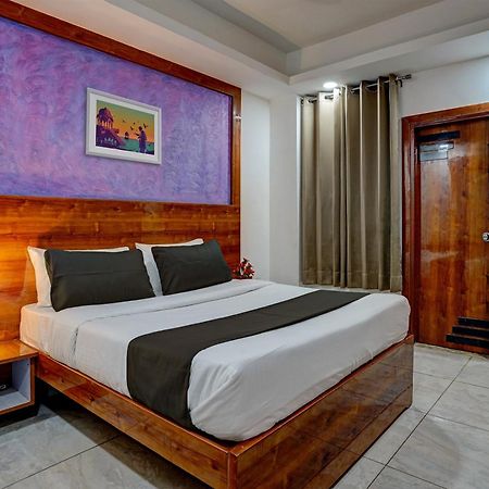 Hotel Hight Krone A Family Hotel Near Igi Airport Delhi New Delhi Exterior photo