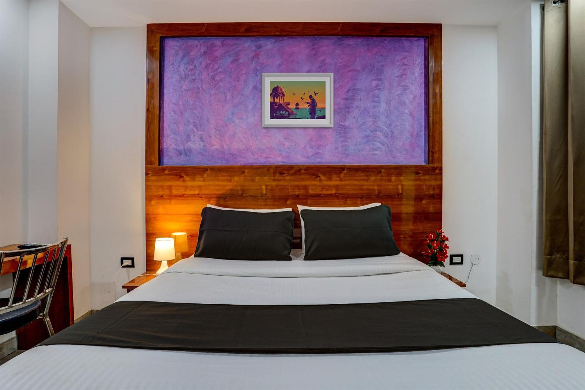 Hotel Hight Krone A Family Hotel Near Igi Airport Delhi New Delhi Exterior photo
